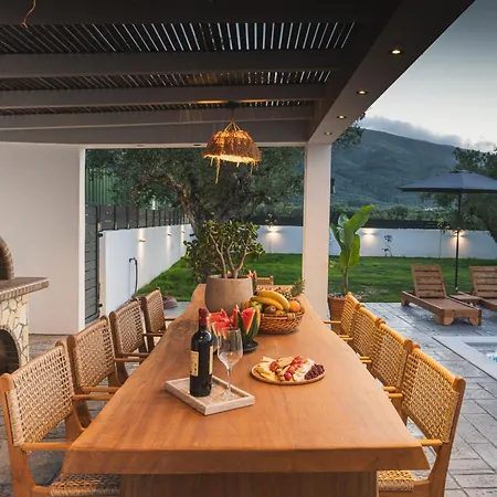 Villa The Olive Nest By 